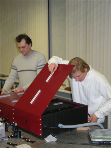 Sergey Tenyakov develops amplifiers, pulse pickers and TW class lasers JAWS and Cortes; and Alexei Mavritskii leads efforts in Trestles Ti:Sapphire laser development and Reef RT real time autocorrelator optimization
